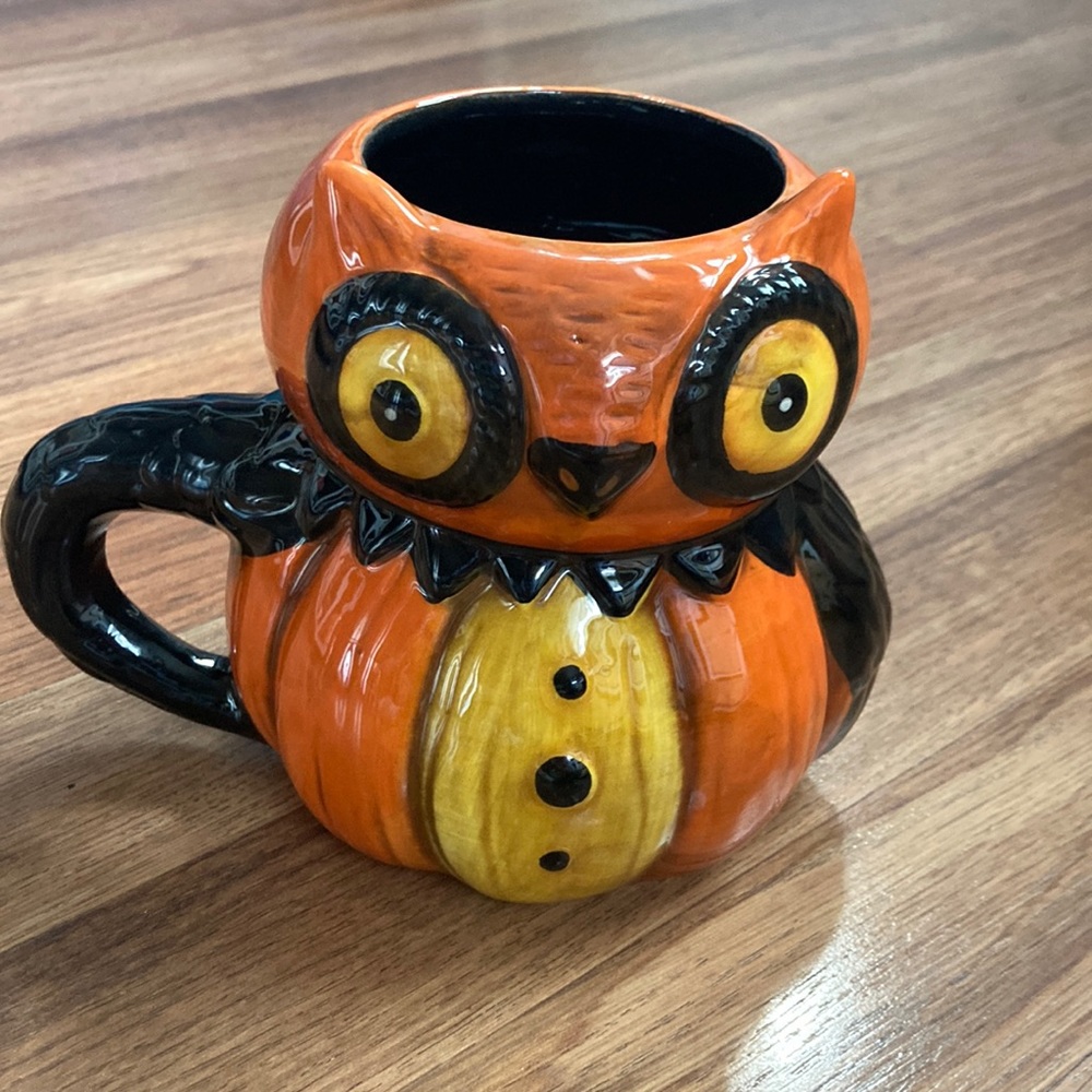 Johanna Parker Halloween Owl Mug